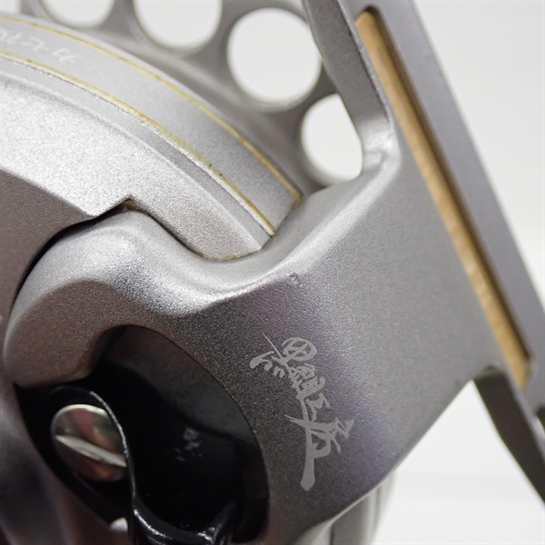 カセ筏師アスリートラガー６５Ｄ－ＴＧ 左